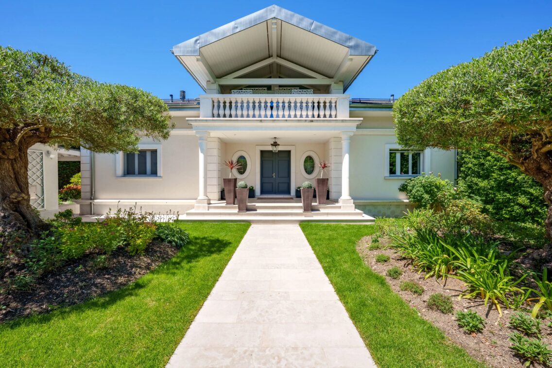 Magnifique villa rénovée à Cologny — Cologny