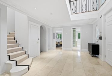 Magnifique villa rénovée à Cologny