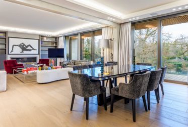 9 Rooms Flat, Penthouse