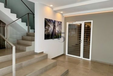 Modern Apartment with Terrace near the Beau-Rivage Hotel